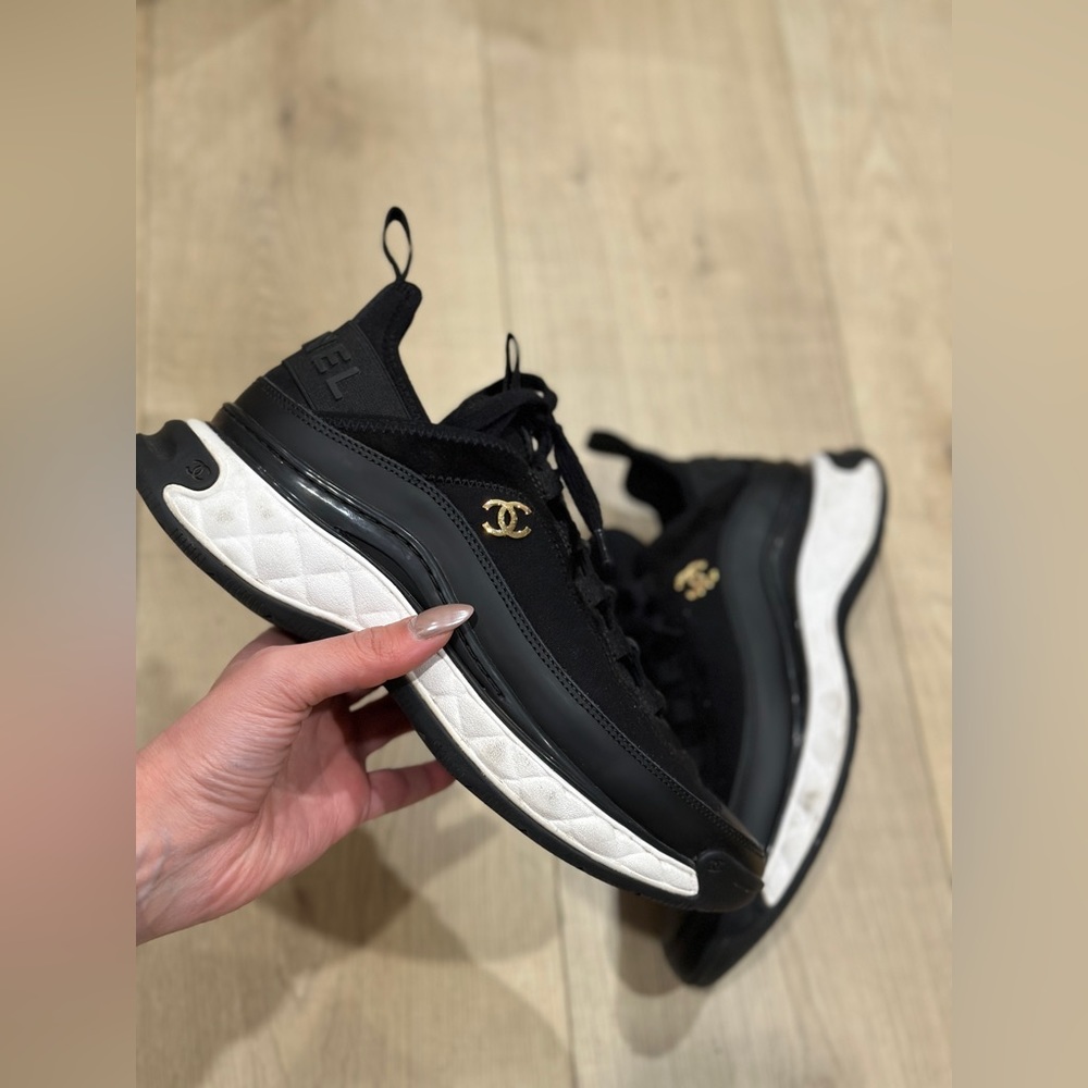 Chanel sneakers, size 38.5 - Picture 3 of 17